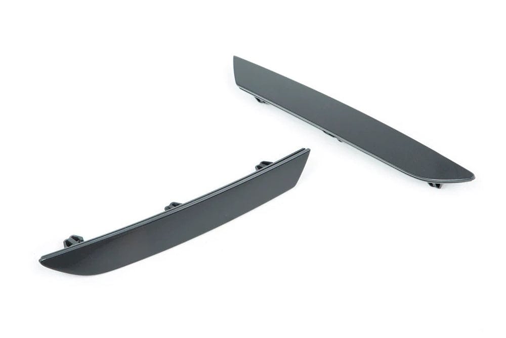 IND Painted Rear Reflector Set - BMW / G30 / 5-Series M-Sport