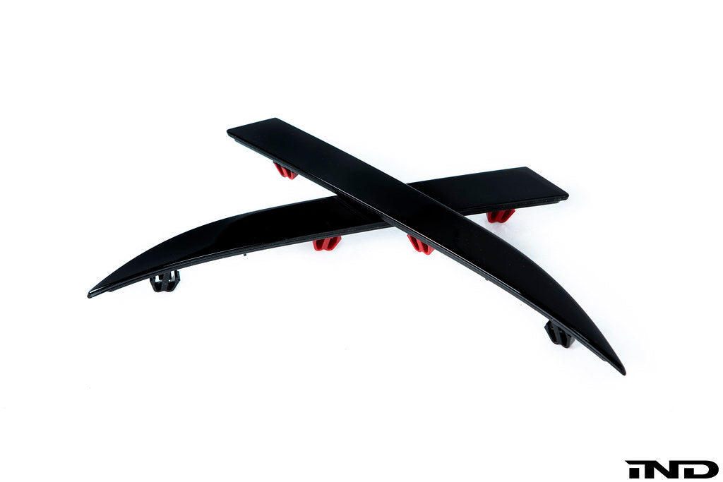 IND Painted Rear Reflector Set (Gloss Black) - BMW G01 X3 LCI M-Sport