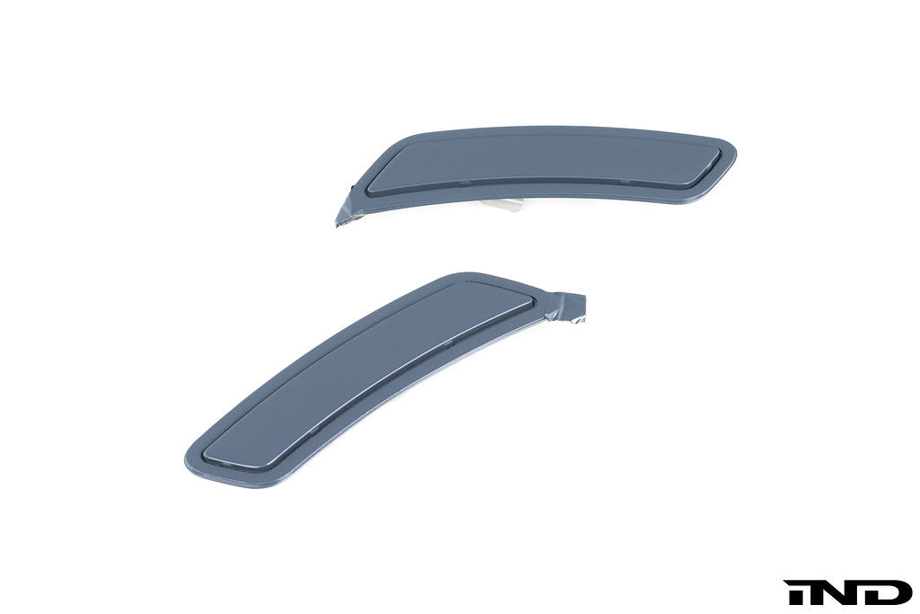 IND Painted Front Reflector Set - BMW I20 Ix