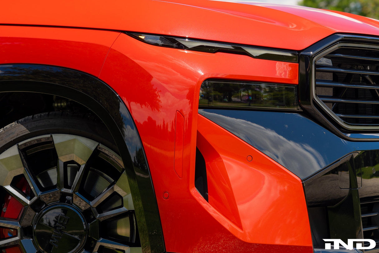 IND Painted Front Reflector Set - BMW G09 XM