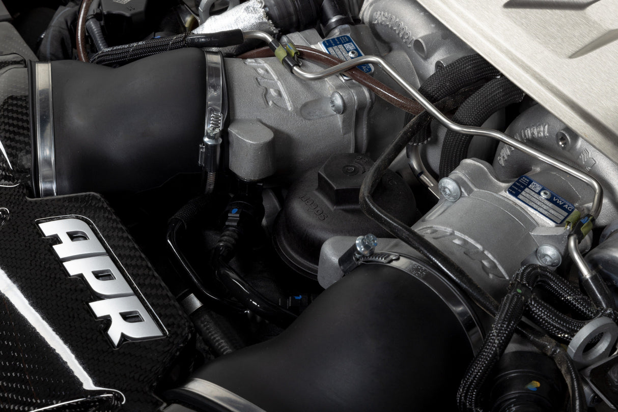 APR Carbon Fiber Intake System - Audi 4.0T / C8 RS6 / RS7