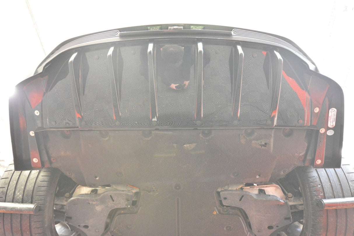 Maxton Design Central Rear Splitter (With Vertical Bars) Porsche Taycan / Taycan 4 / Taycan 4S / Taycan GTS Mk1