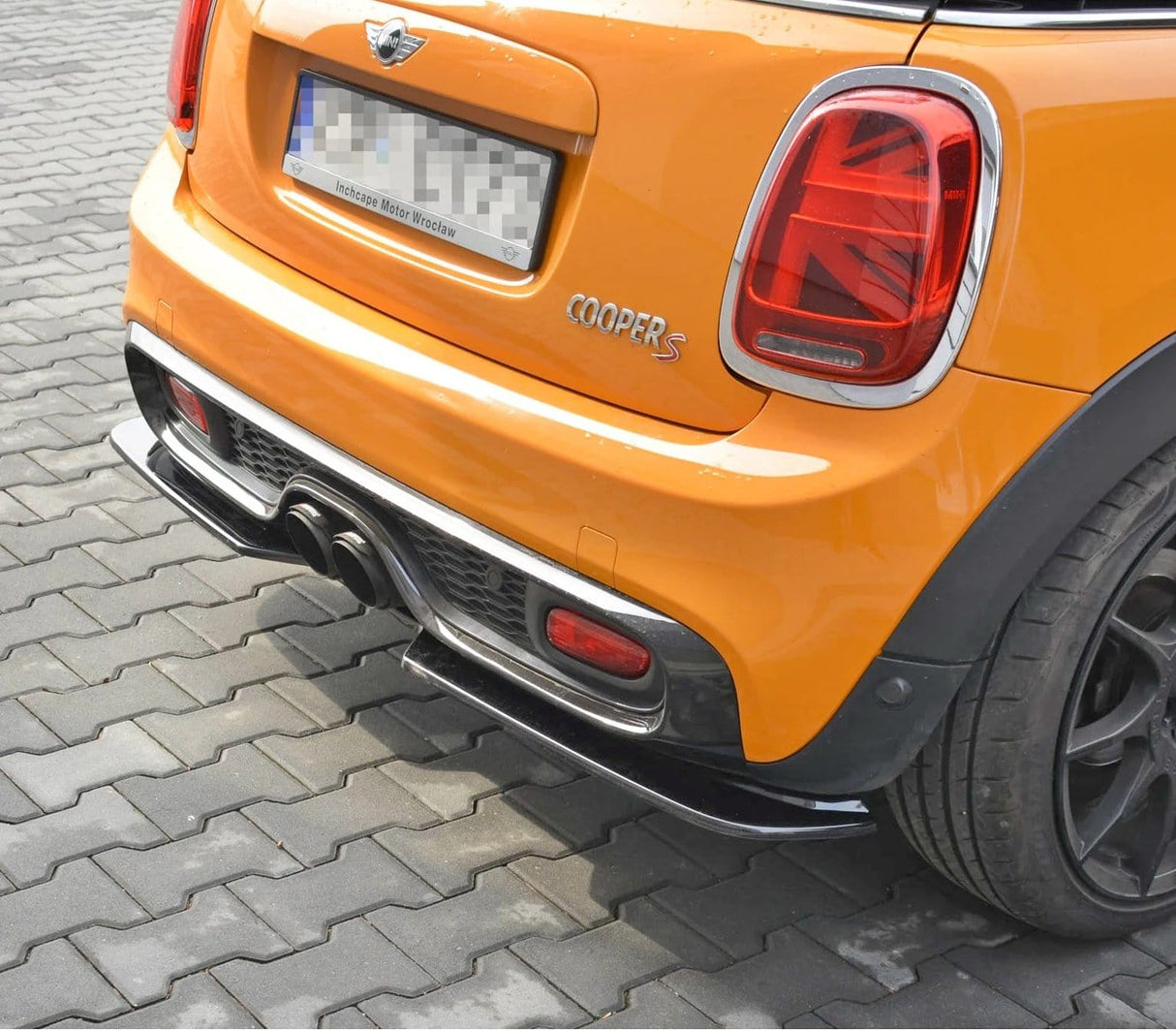 Maxton Design Central Rear Splitter MINI Cooper S Mk3 Preface 3-Door F56 & F57