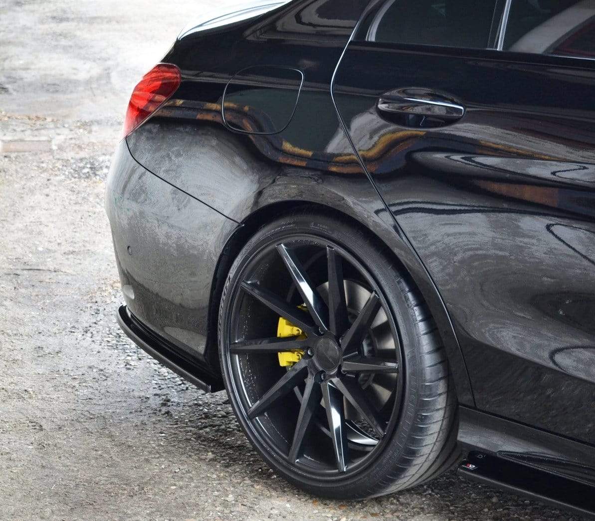 Maxton Design Rear Side Splitters Mercedes- Benz C43 AMG W205