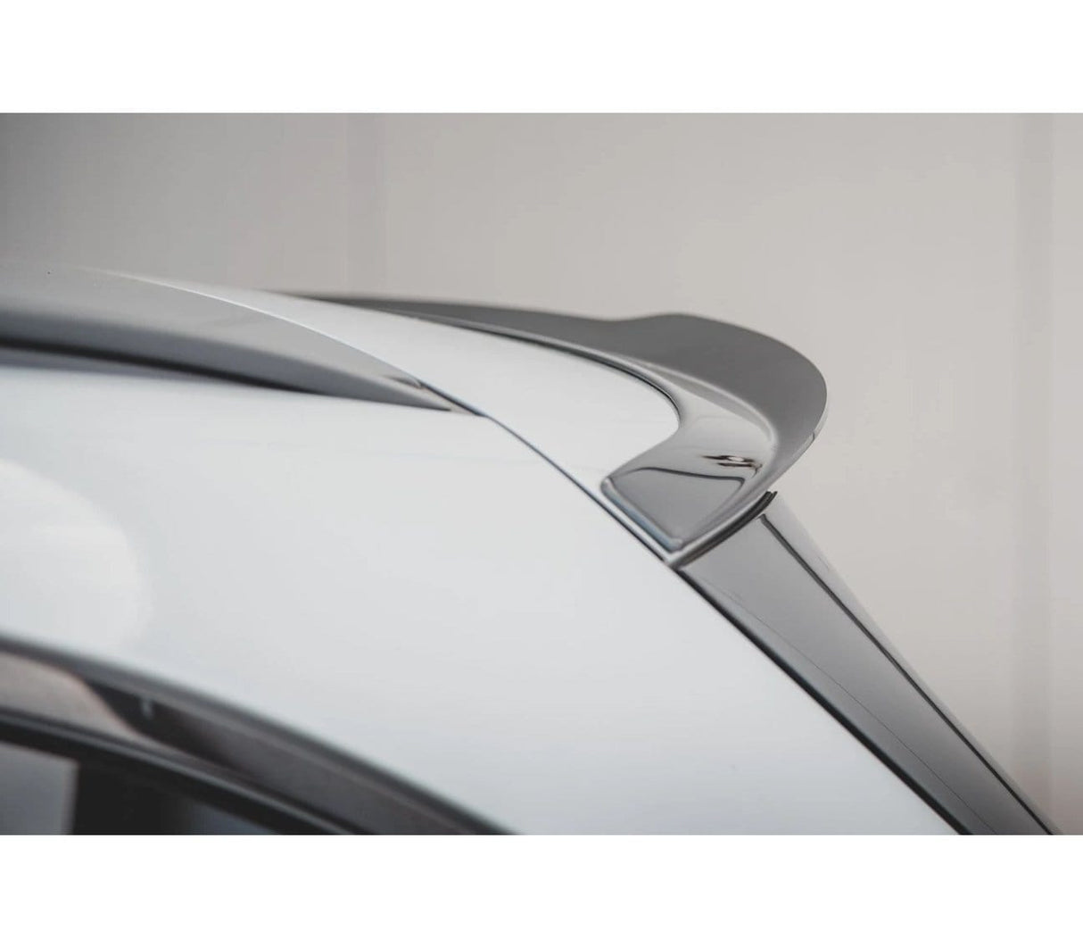 Maxton Design Spoiler Cap Mercedes-Benz E63 AMG Estate S213