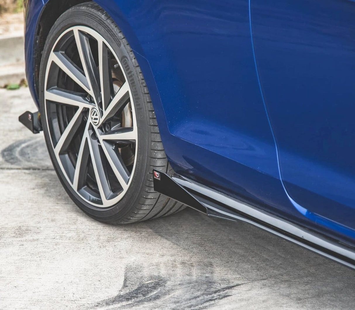 Maxton Design Racing Durability Side Skirts Diffusers + Flaps VW Mk7.5 Golf-R