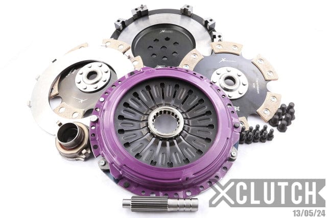 XClutch 1997 Mitsubishi Lancer EVO IV 2.0L 9in Twin Solid Ceramic Clutch Kit