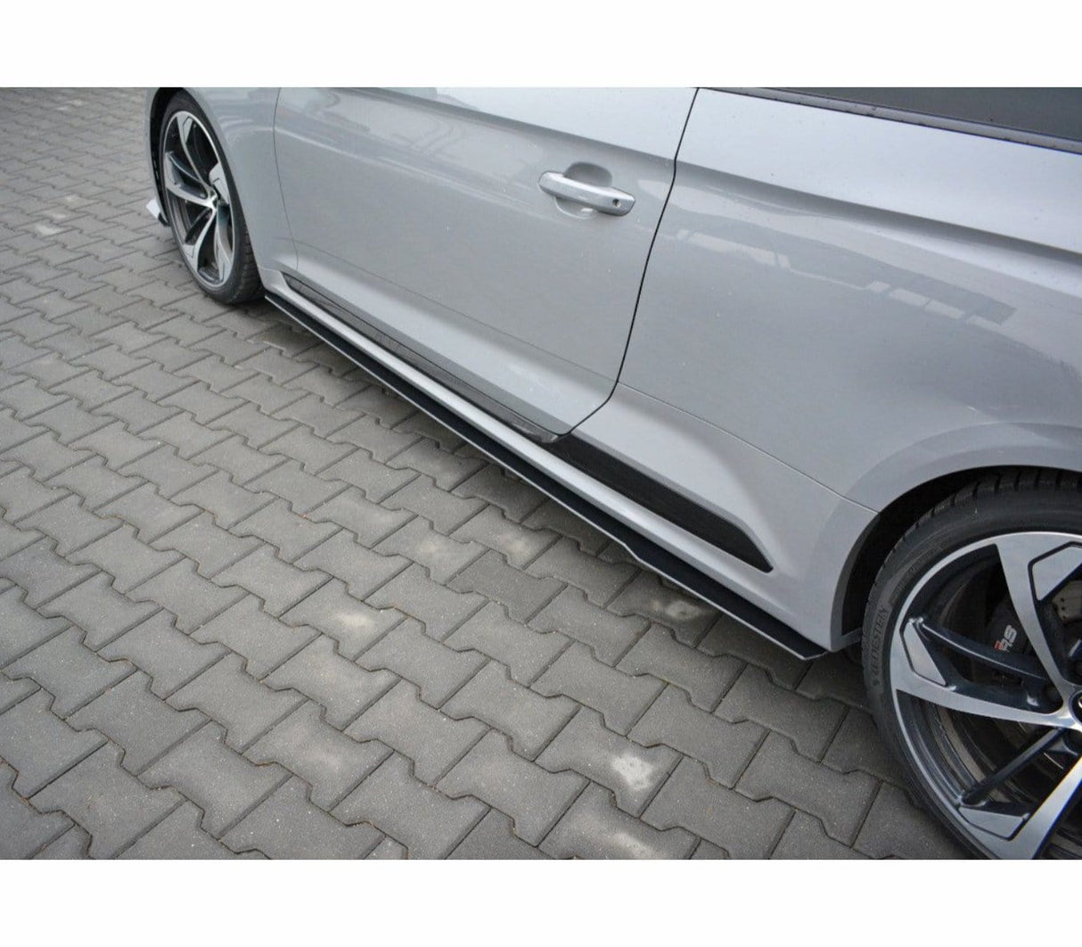 Maxton Design Racing Side Skirts Diffusers Audi RS5 F5 Coupe