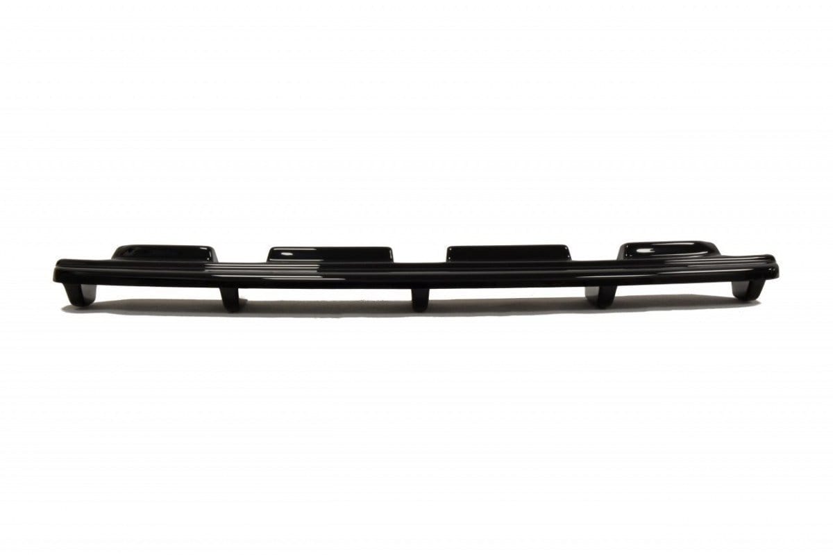 Maxton Design Central Rear Splitter BMW 6 Gran Coupé M-Package (With A Vertical Bar)