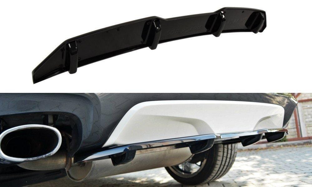 Maxton Design Central Rear Splitter BMW X4 M-Package (With A Vertical Bar)