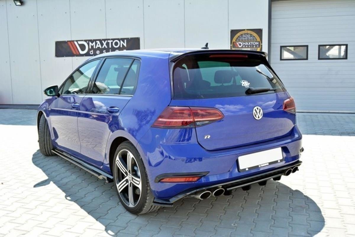 Maxton Design Central Rear Splitter VW Golf R Mk7 (Facelift)