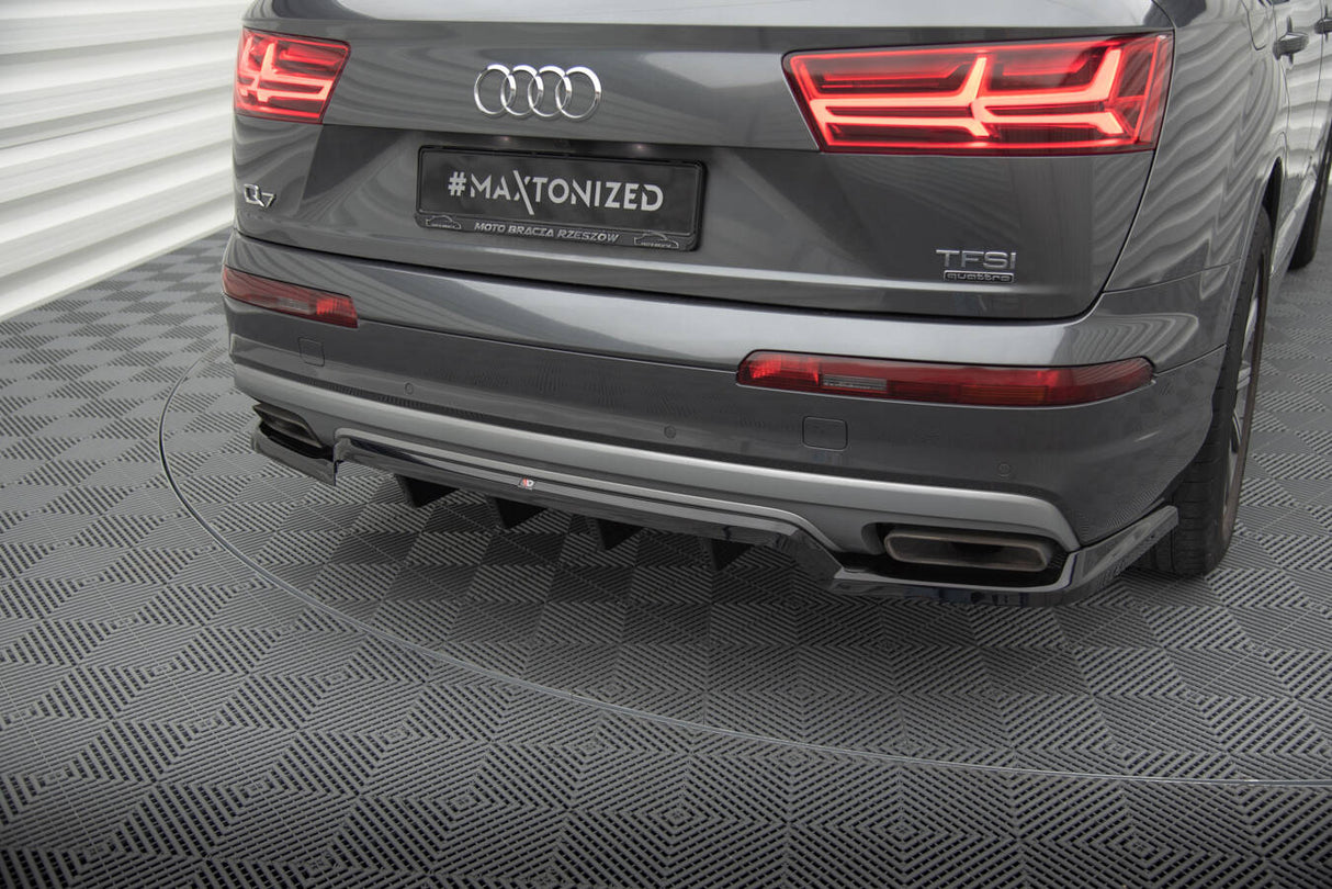 Maxton Design Central Rear (with Vertical Bars) - Audi MK2 Q7