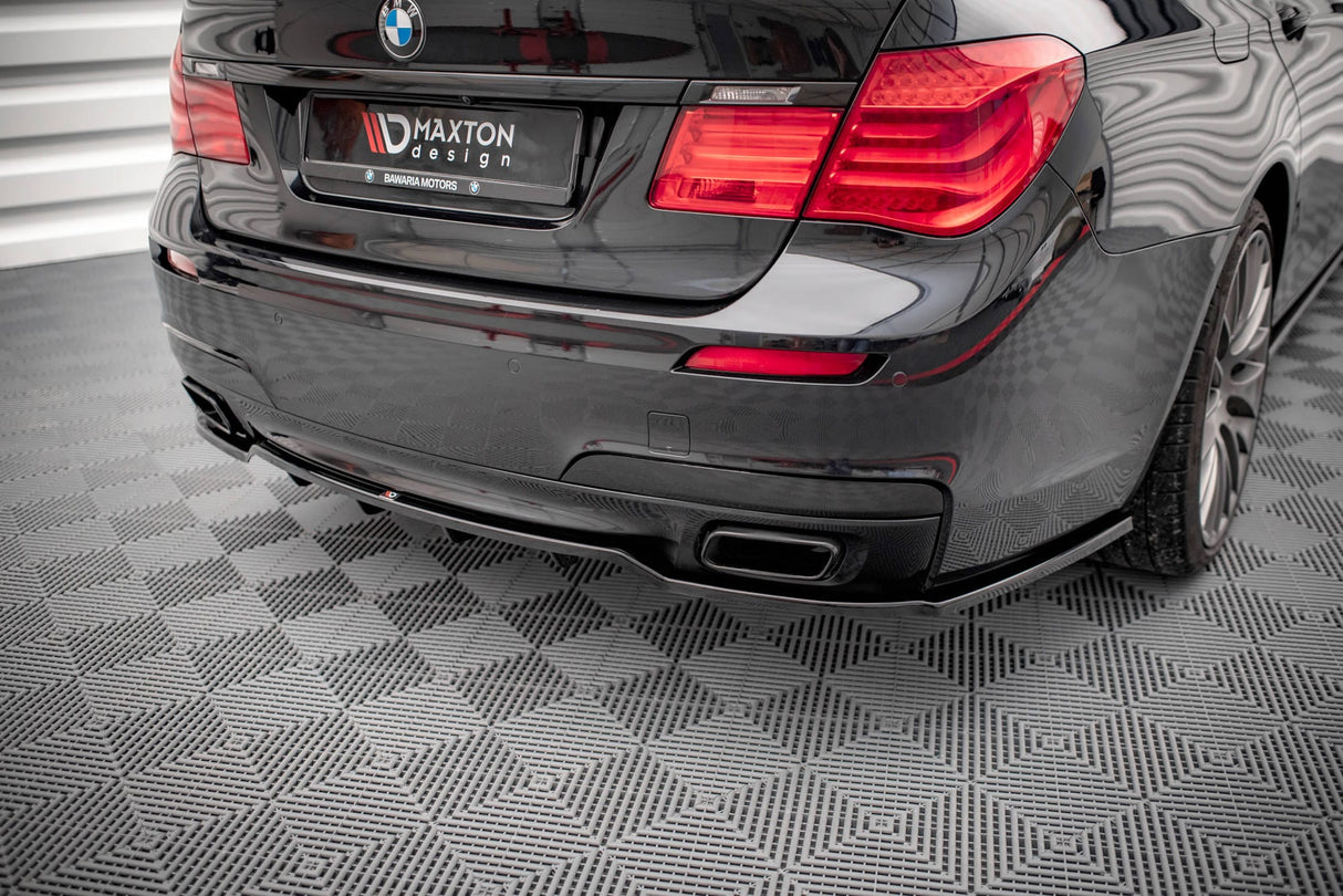 Maxton Design Central Rear Splitter (With Vertal Bars) - BMW / F01 / 7-Series / M-Pack