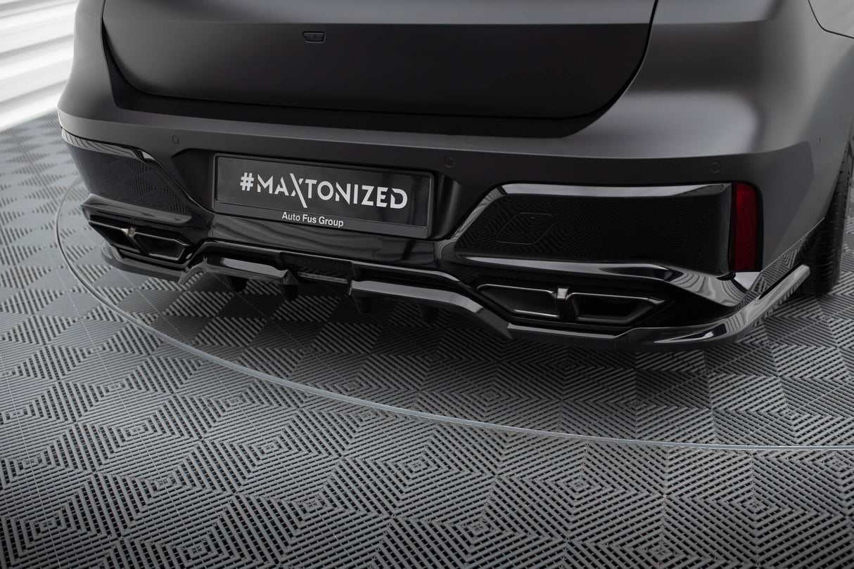 Maxton Design Central Rear Splitter (With Vertical Bars) BMW M760E G70