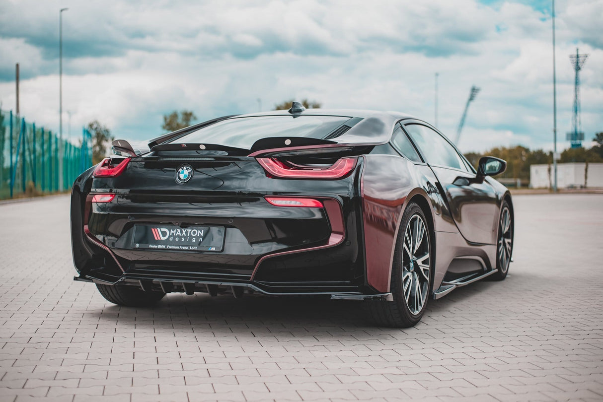Maxton Design Central Rear Splitter (With Vertical Bars) BMW I8
