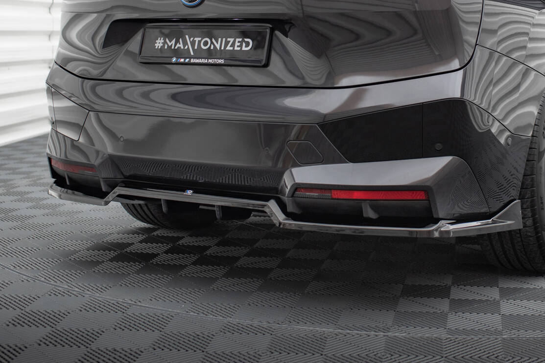 Maxton Design Central Rear Splitter (With Vertical Bars) BMW Ix Sport / M60