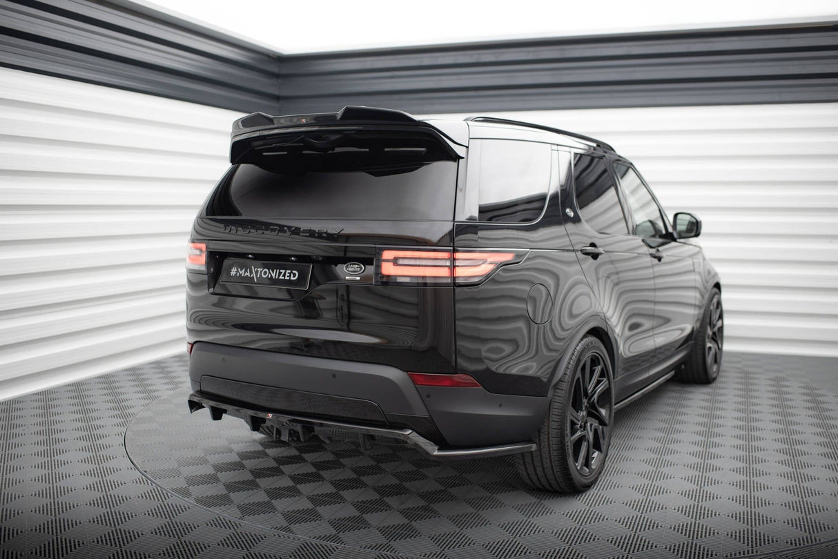 Maxton Design Central Rear Splitter (With Vertical Bars) Land Rover Discovery Hse MK5