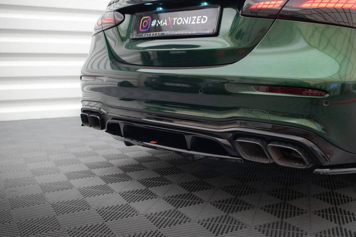 Maxton Design Central Rear Splitter (With Vertical Bars) Mercedes-AMG E63 W213 Facelift