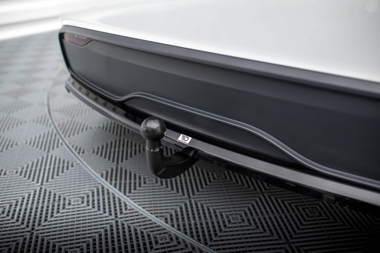Maxton Design Central Rear Splitter (With Vertical Bars) Tesla Model X MK1 Facelift