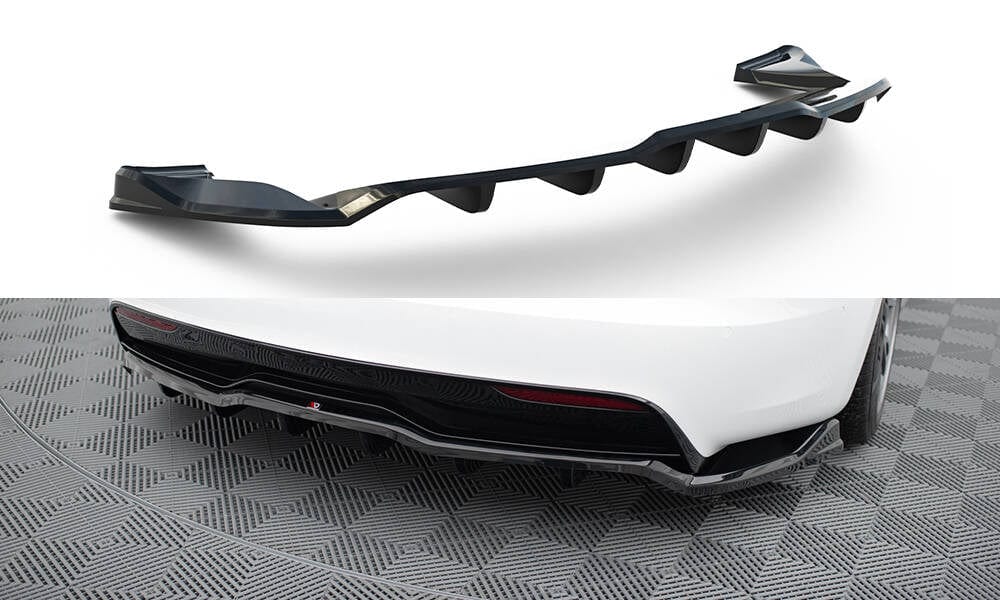 Maxton Design Central Rear Splitter (With Vertical Bars) V.1 Tesla Model S Plaid MK1 Facelift
