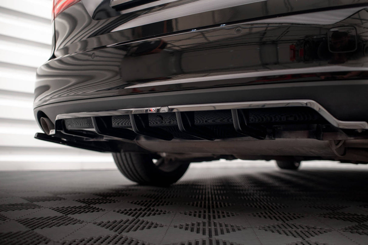 Maxton Design Central Rear Splitter (With Vertical Bars) V.2 Volvo V90 Mk2