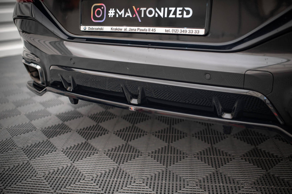 Maxton Design Central Rear Splitter (With Vertical Bars) V.3 BMW X6 M-Pack G06