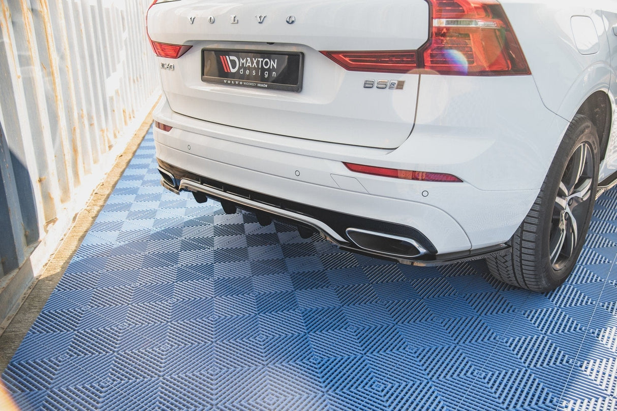 Maxton Design Central Rear Splitter (With Vertical Bars) Volvo Xc60 Mk2 R-Design