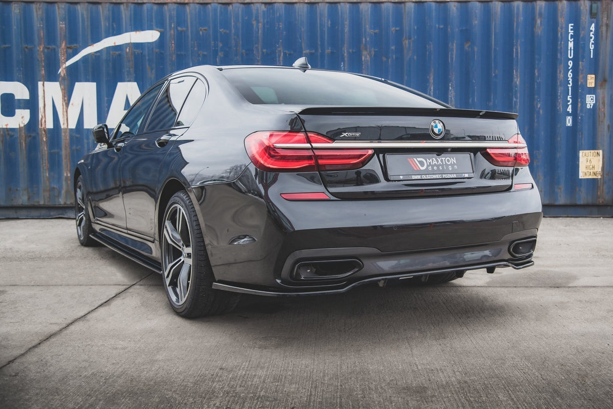 Maxton Design Central Rear Splitter (With Vertical Bars) For BMW 7 M-Package G11