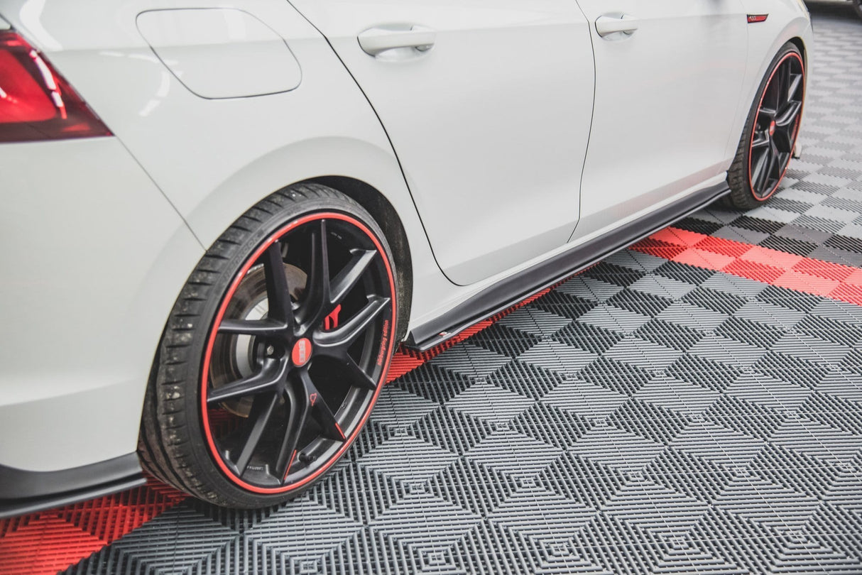 Maxton Design Racing Durability Side Skirts Diffusers Volkswagen Golf Mk8 GTi / GTi Clubsport / R-Line