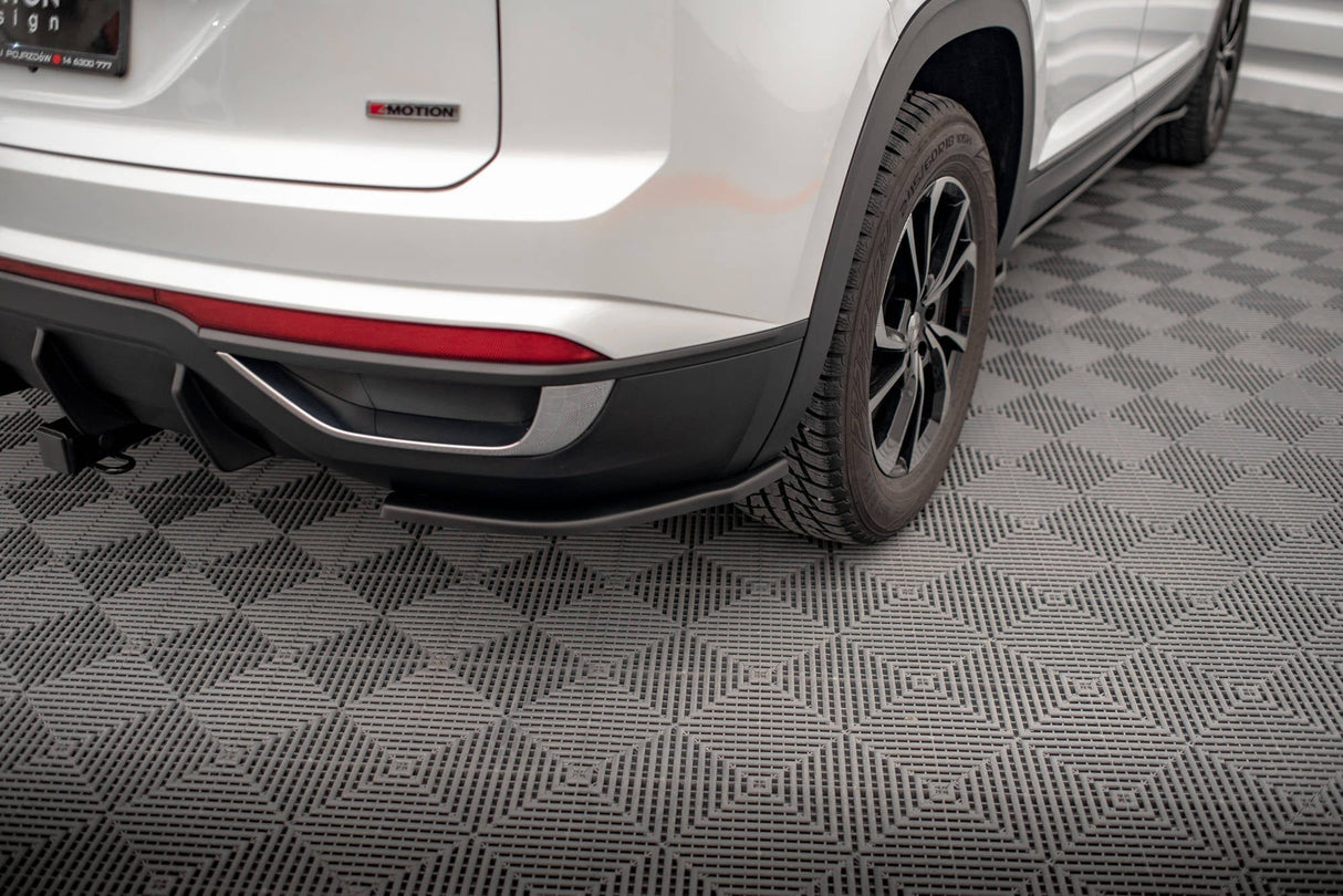 Maxton Design Rear Side Splitters VW Atlas Cross