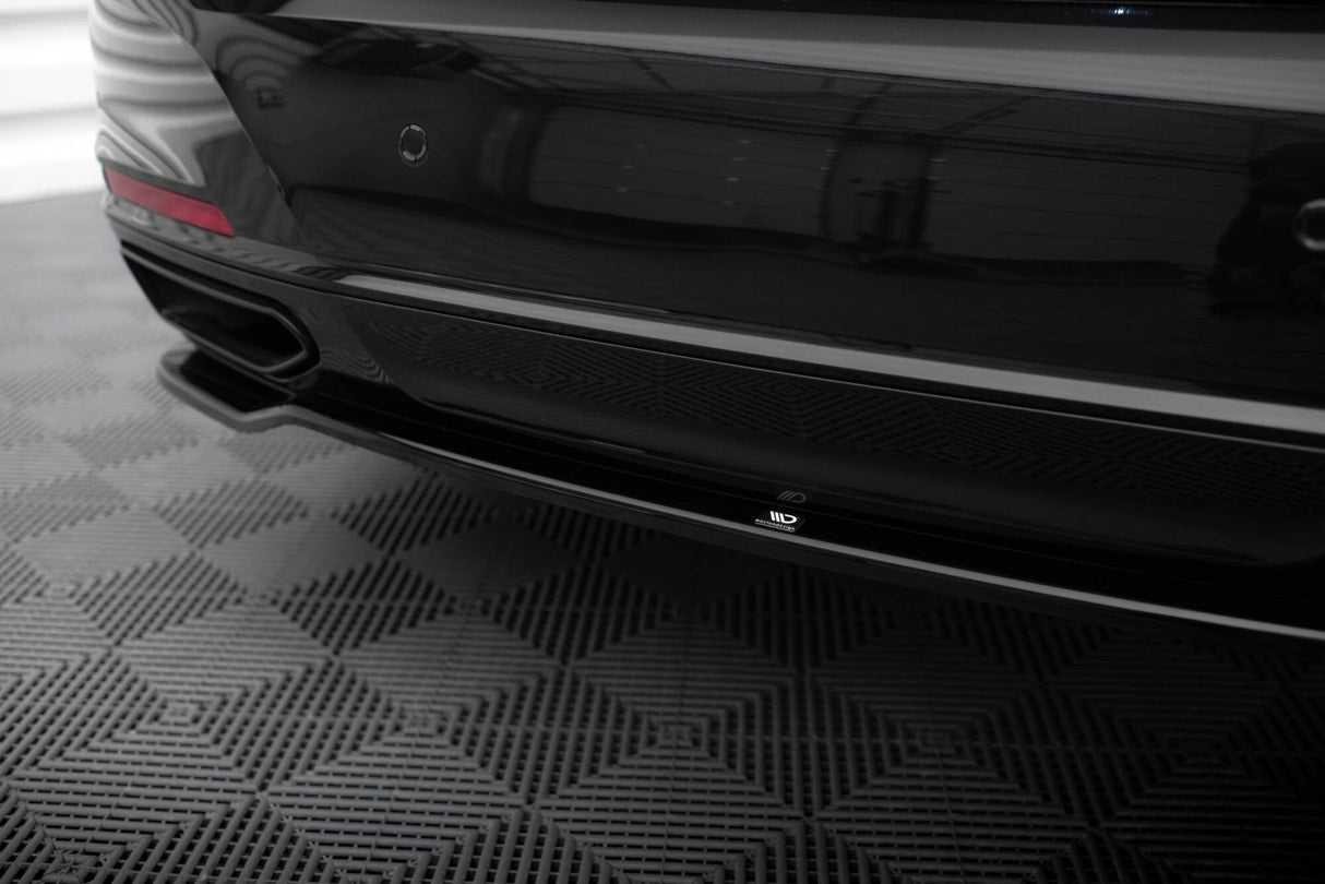 Maxton Design Rear Splitter BMW 7 G11 Facelift