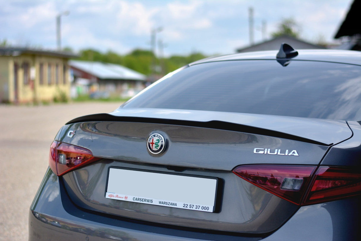 Maxton Design Spoiler Extension Alfa Romeo Giulia Veloce