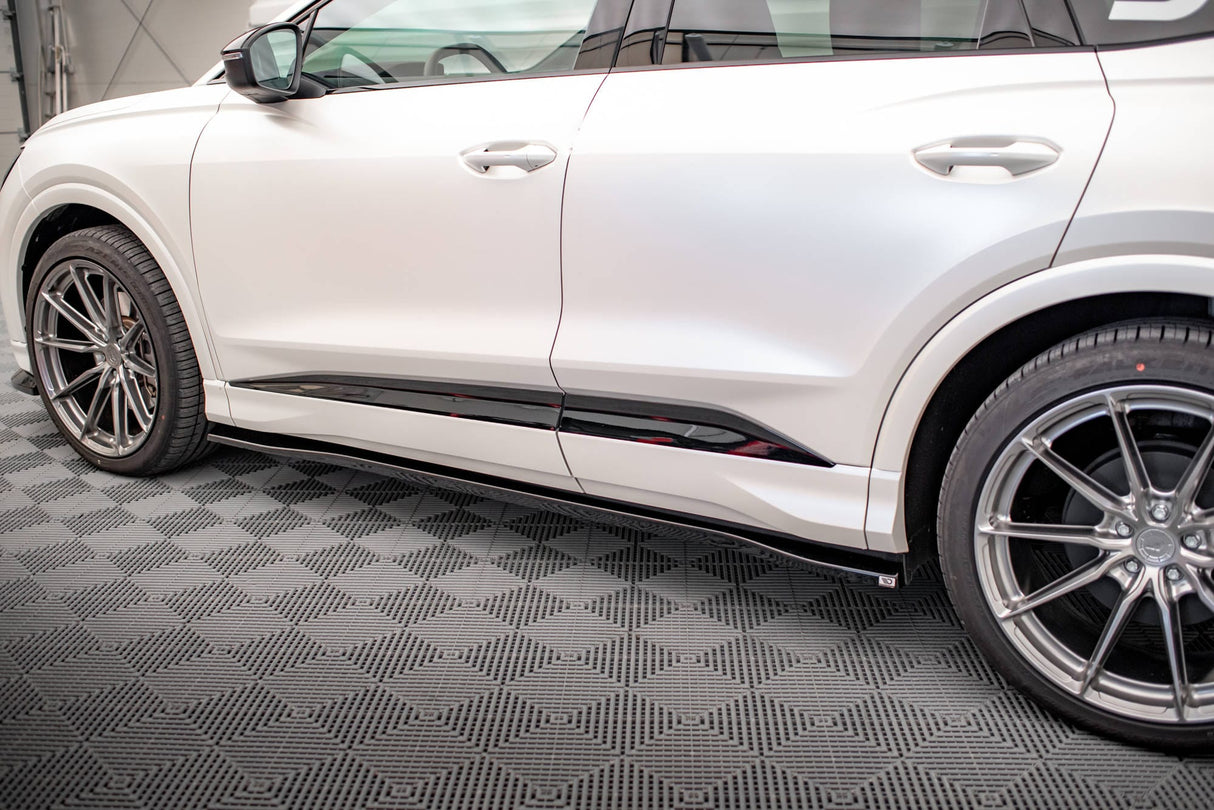 Maxton Design Side Skirts Diffusers Audi Q4 E-Tron Sportback Mk1