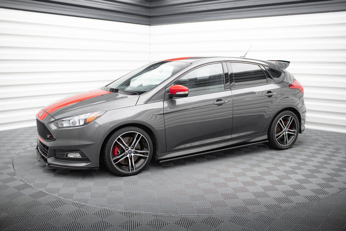 Maxton Design Side Skirts Diffusers Ford Focus St / St-Line MK3 / MK3 Fl Hatchback / Estate