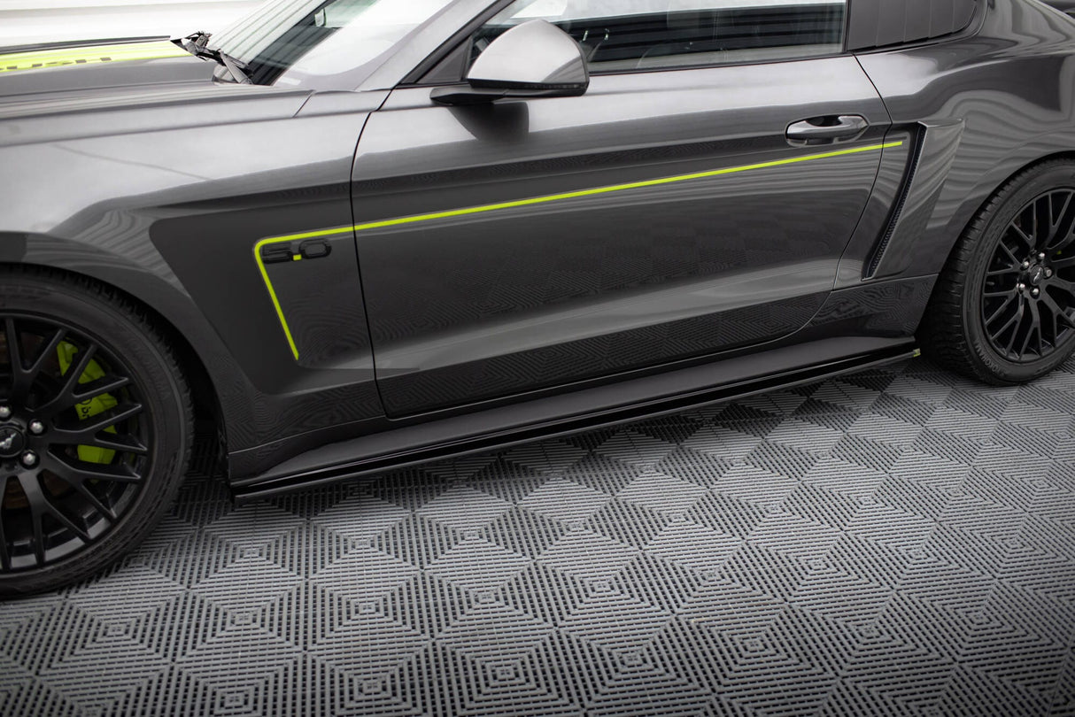 Maxton Design Side Skirts Diffusers Ford Mustang MK6 Gt