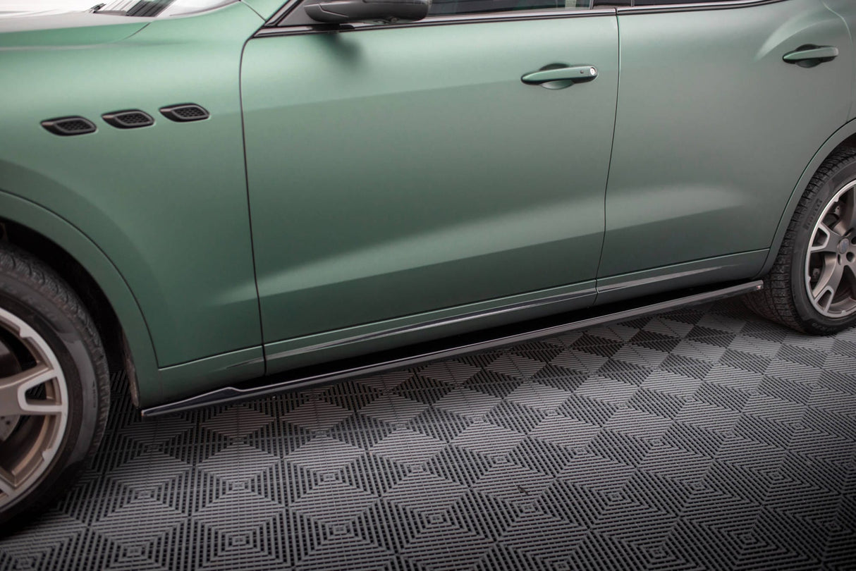 Maxton Design Side Skirts Diffusers - Maserati Levante Mk1
