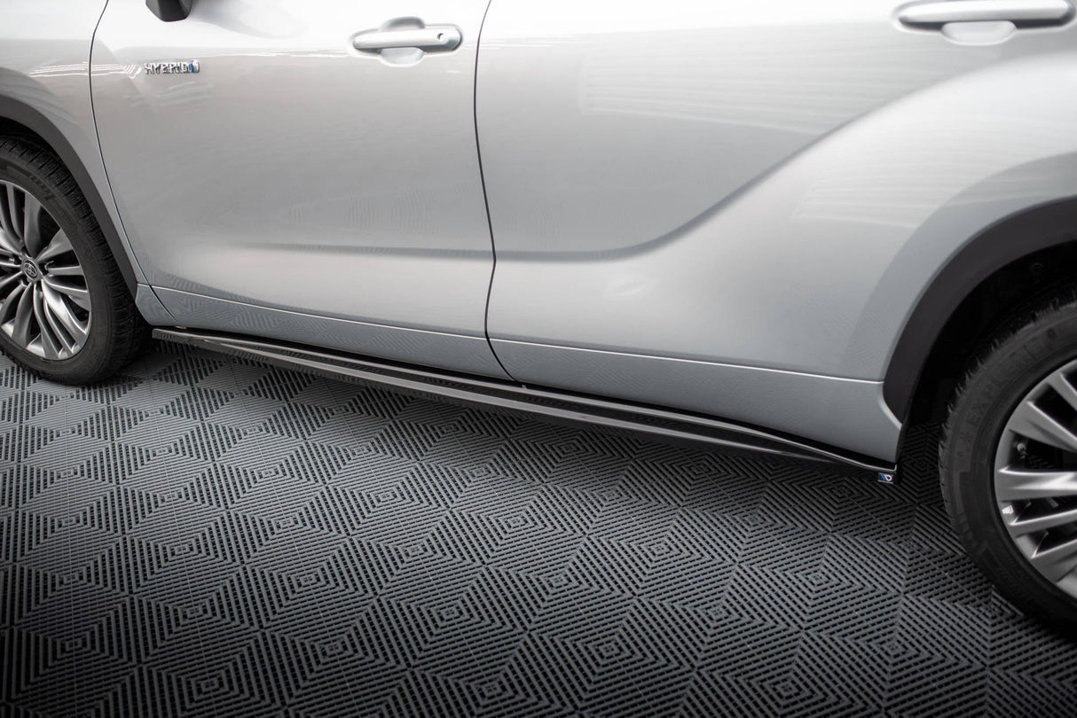 Maxton Design Side Skirts Diffusers Toyota Highlander MK4