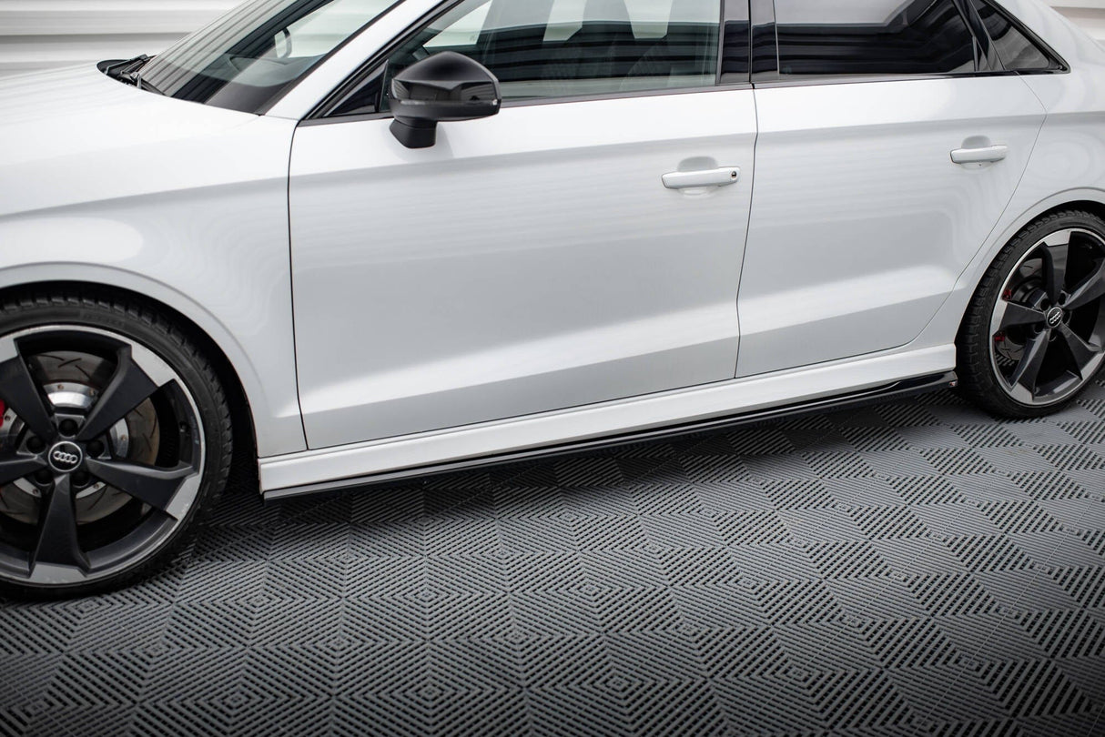 Maxton Design Side Skirts Diffusers V.2 Audi RS3 Sedan 8V Facelift