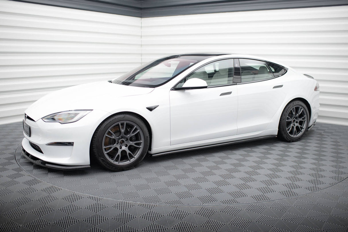 Maxton Design Side Skirts Diffusers V.2 Tesla Model S Plaid MK1 Facelift