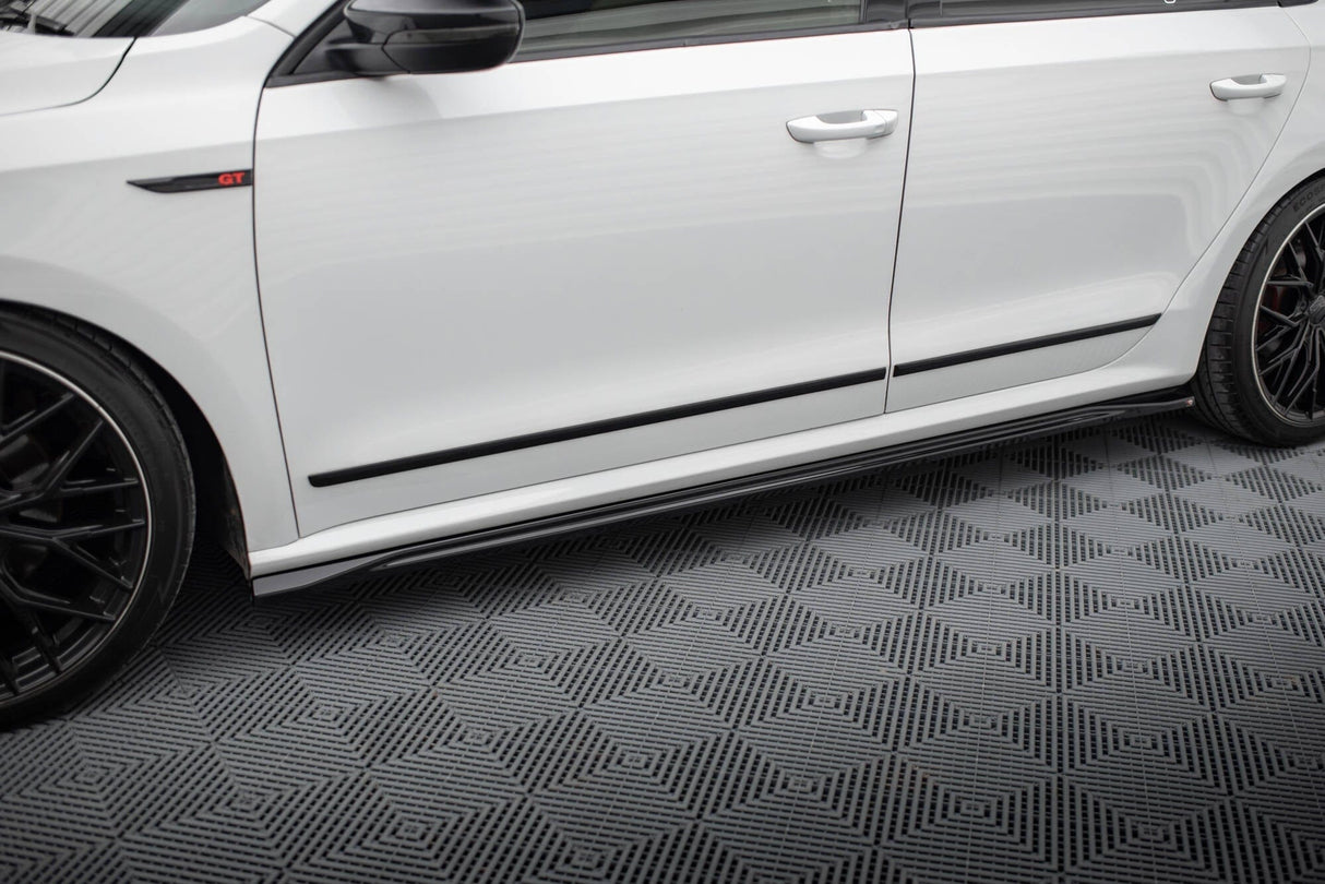 Maxton Design Side Skirts Diffusers Volkswagen Passat GT