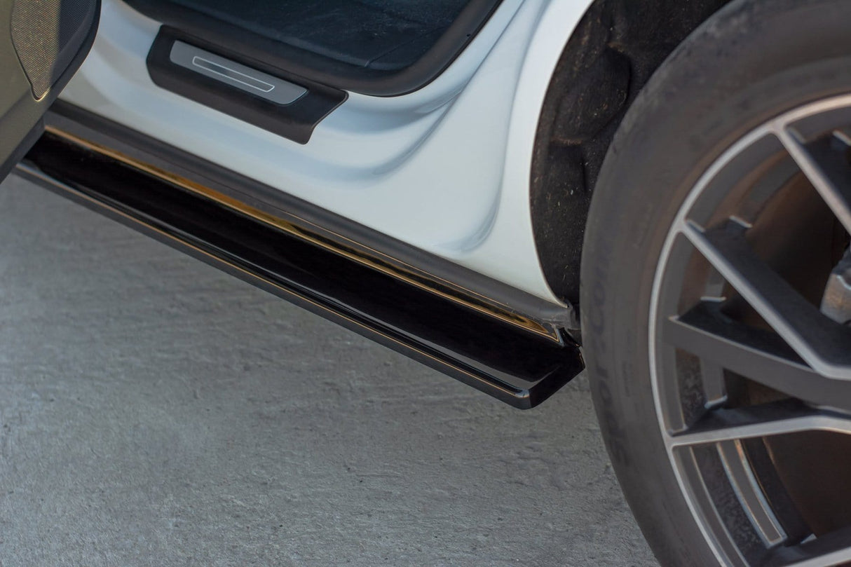 Maxton Design Side Skirts Diffusers Audi Q8 S-Line