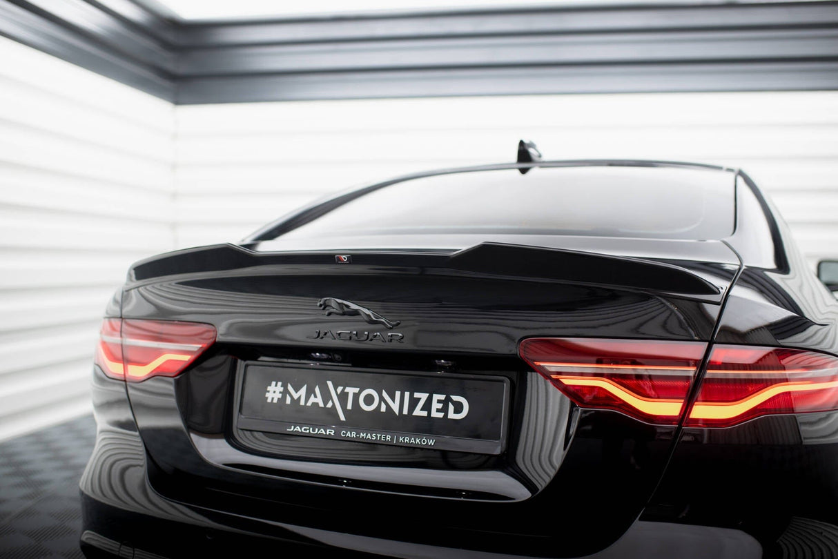 Maxton Design Spoiler Cap 3D Jaguar Xe X760 Facelift