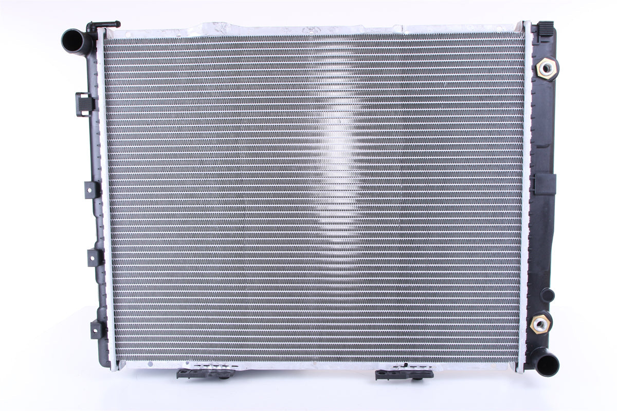 Radiator - Mercedes