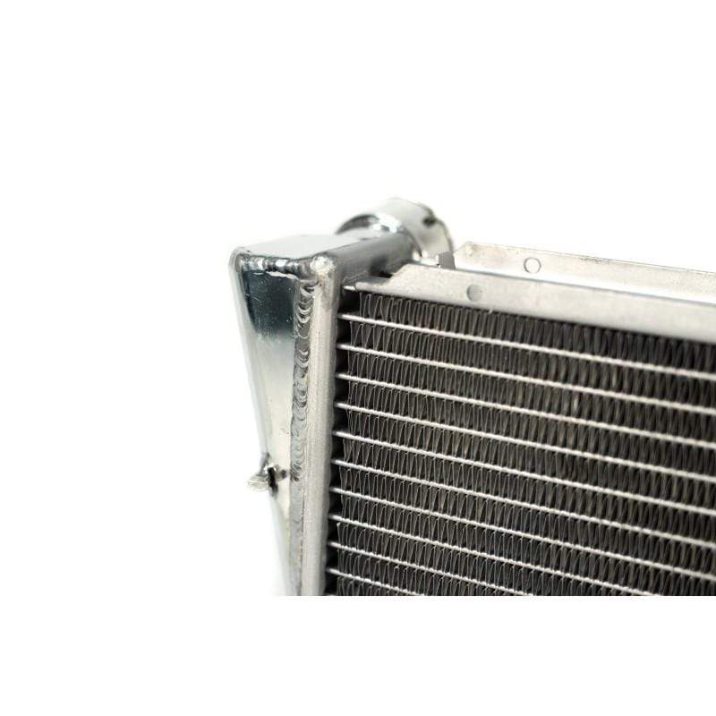 CSF Center Radiator / Porsche / 911 / Carrera / 997 / 997.2 / Cayman / Boxster / 987