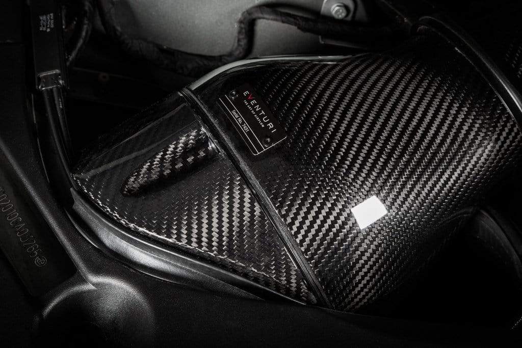 Eventuri F90 M5 (S63M) Carbon Shroud Set