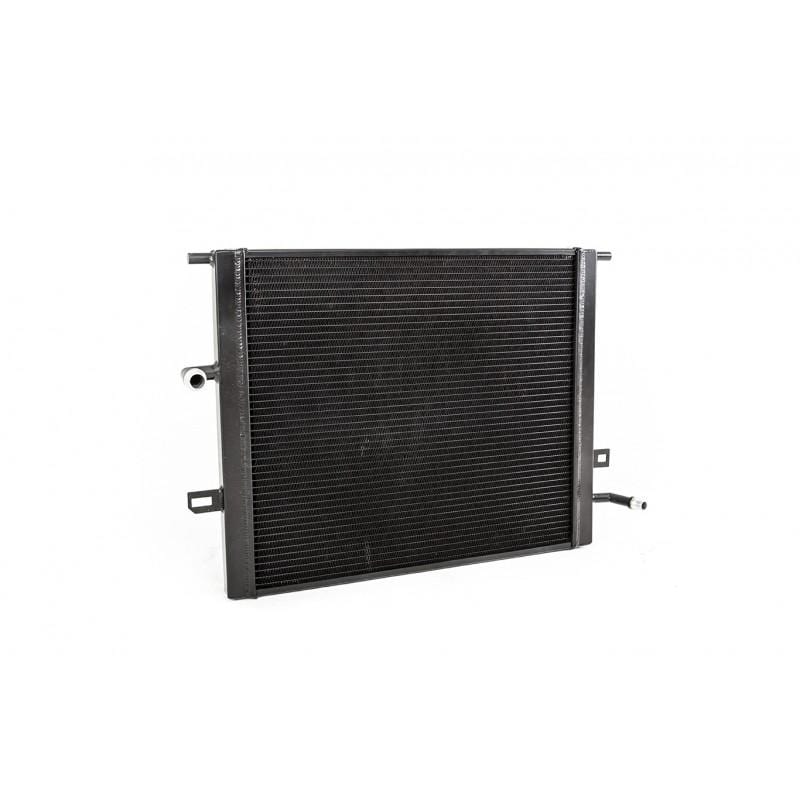 CSF Front Mount Triple-Pass Heat Exchanger / BMW / B58 / B48 / Black