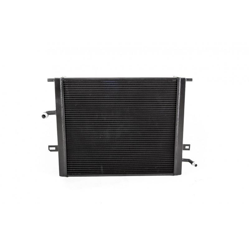 CSF Front Mount Triple-Pass Heat Exchanger / BMW / B58 / B48 / Black