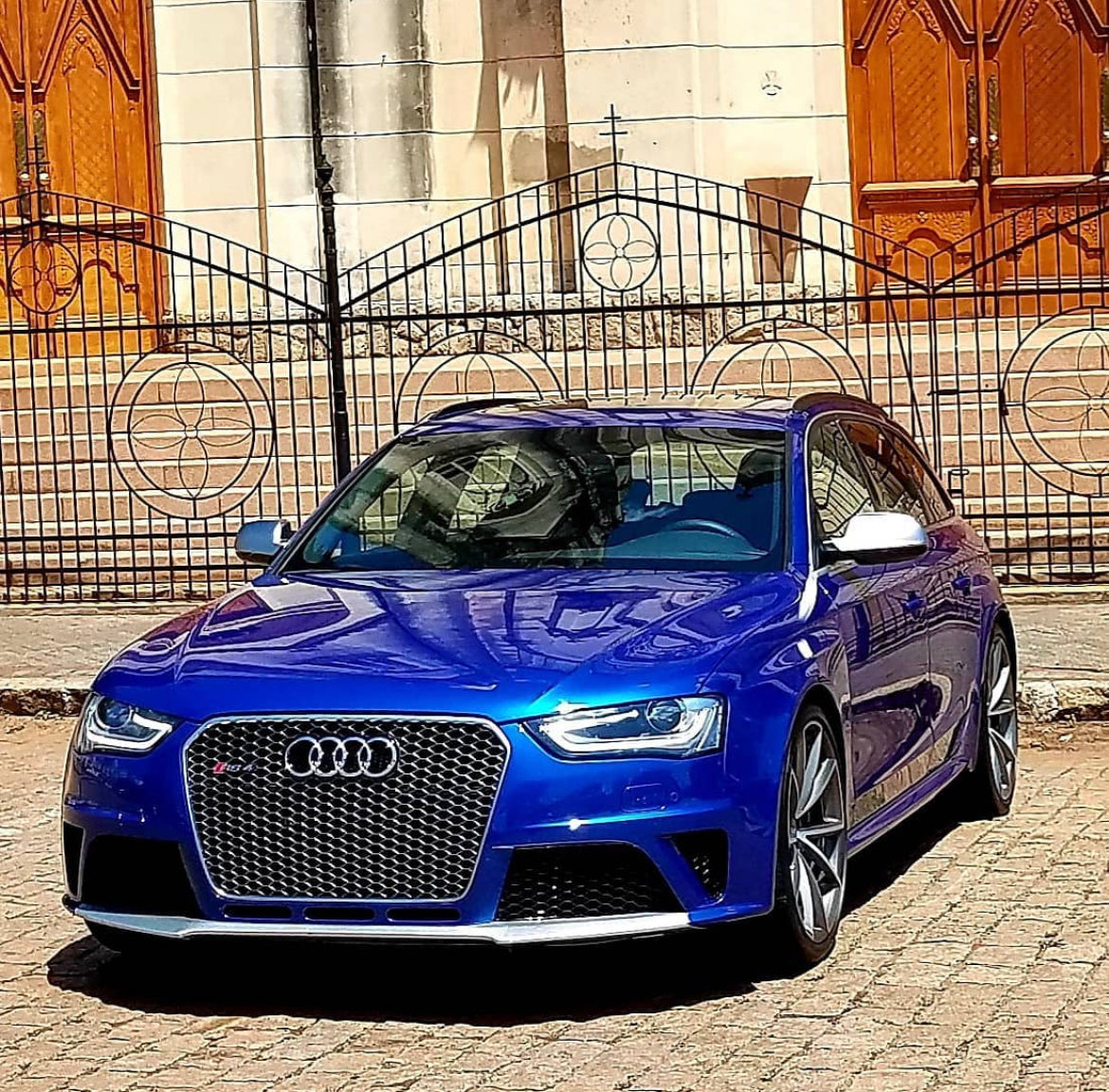 Audi RS4 Honeycomb Front Grille | (2013-2016) B8.5 A4/S4