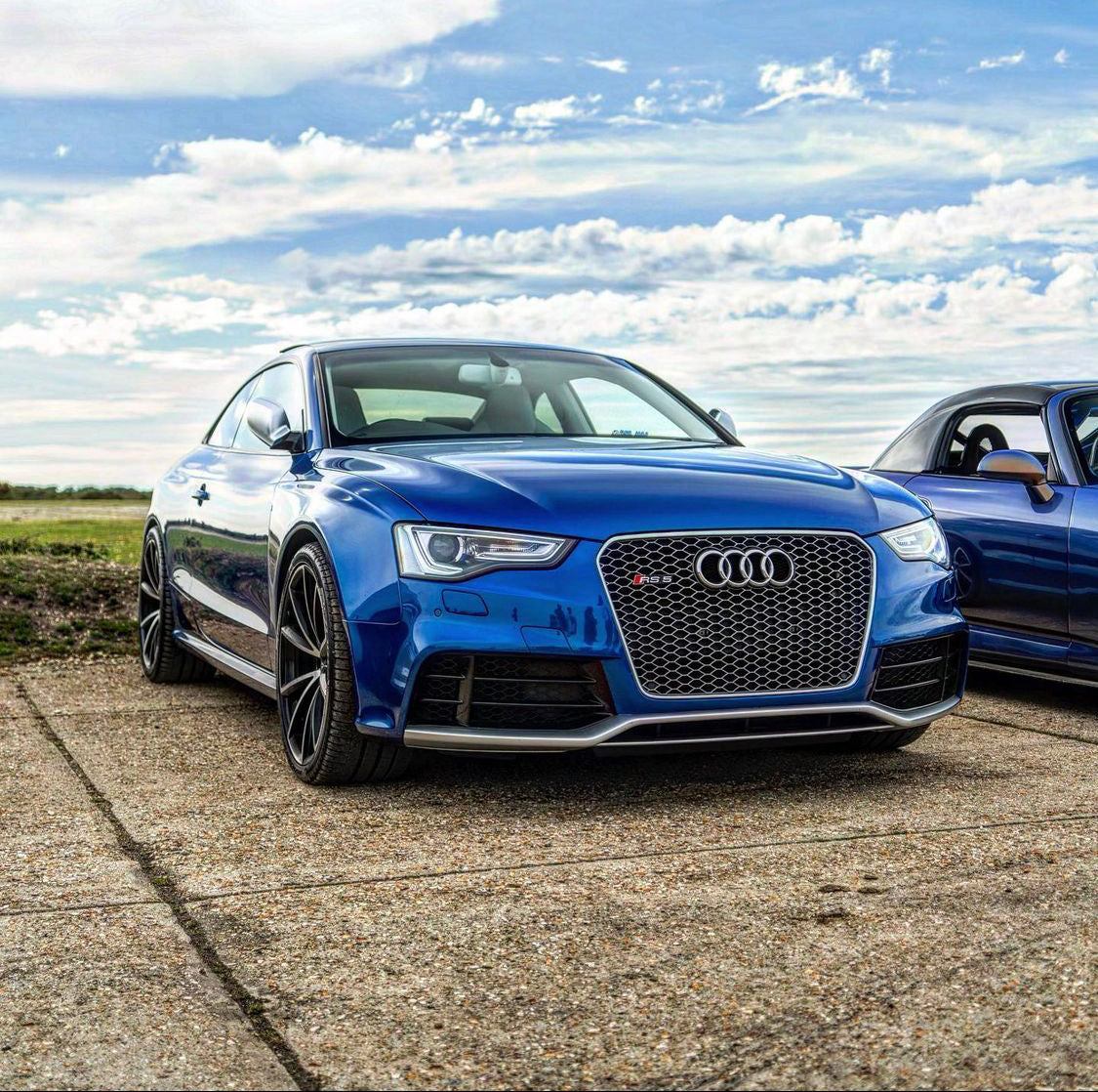 Audi RS5 Honeycomb Front Grille | (2013-2016) B8.5 A5/S5