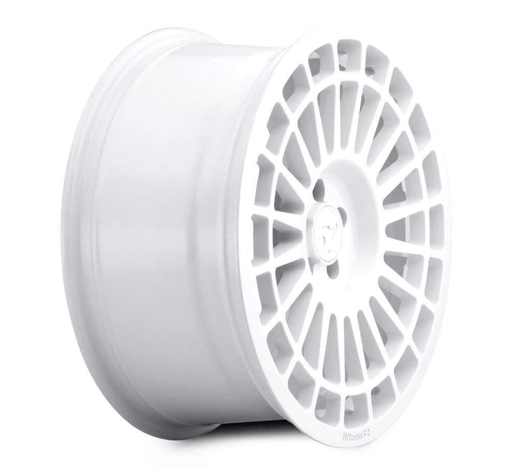 fifteen52 Cast Integrale Wheel - 18" (Rally White)